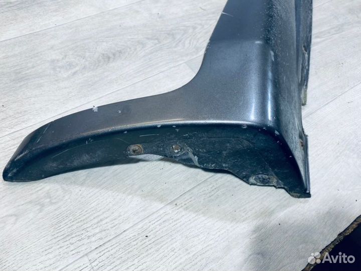 Накладка порога правая Hyundai Santa Fe 2000