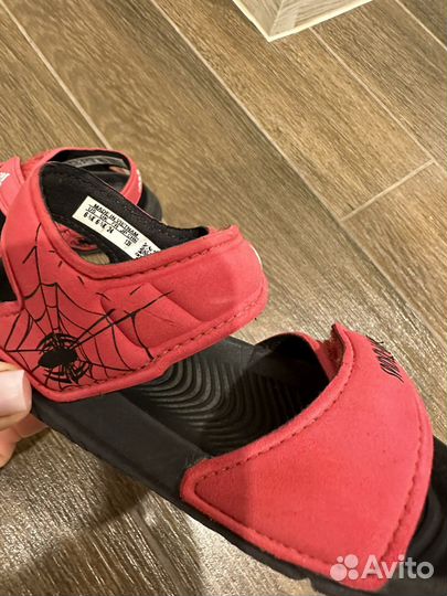 Сандалии adidas для мальчика 24 размер