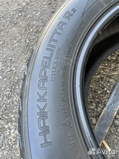 Nokian Tyres Hakkapeliitta R2 235/55 R17 103R