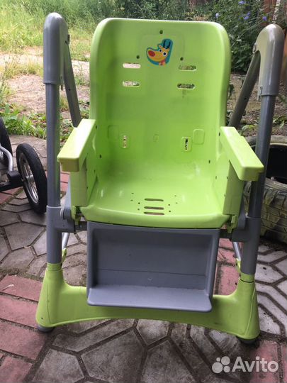 Детский стульчик для кормления