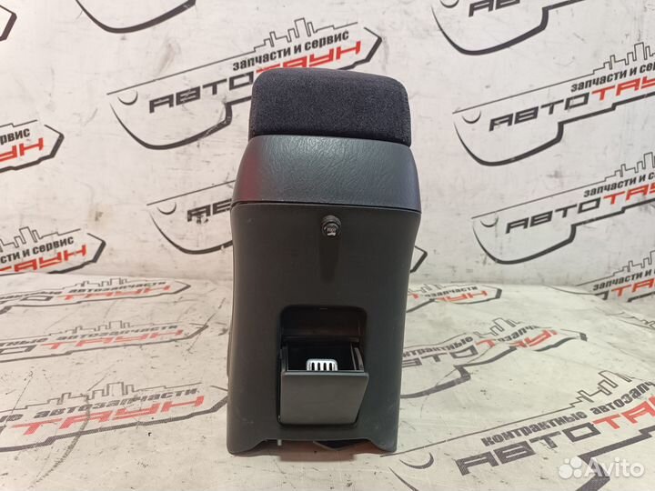 Подлокотник honda isuzu accord aska torneo CF3 CF4 CF5 CF6 CF7 CH9 CJ1 CJ2 CJ3 CL1 CL2 CL3 черный TE