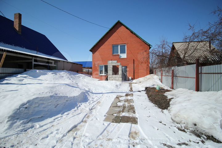 Дом 160 м² на участке 7 сот.