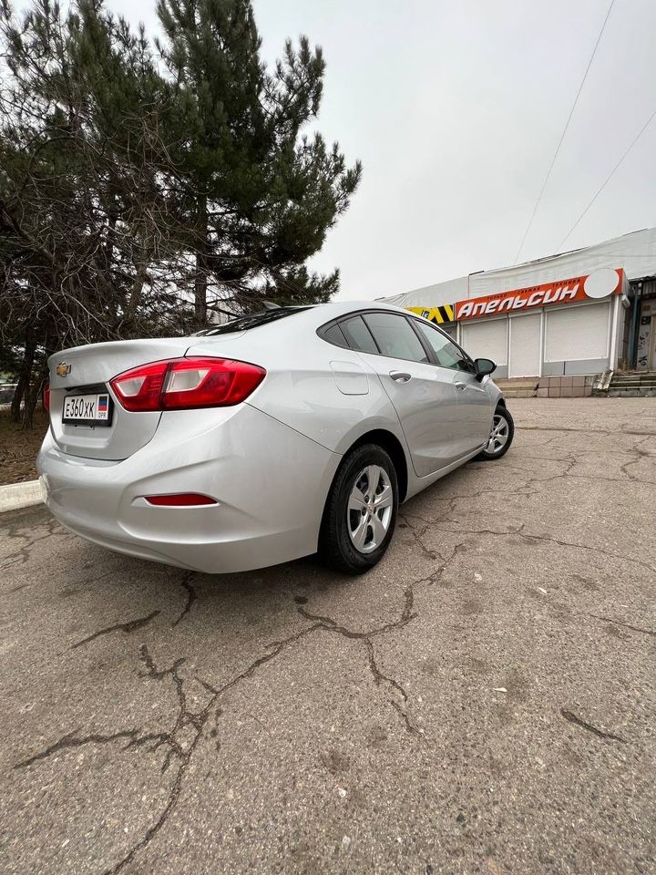 Chevrolet Cruze: фото владельца