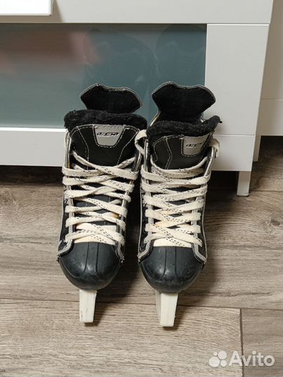 Коньки хоккейные детские ccm 27 размер