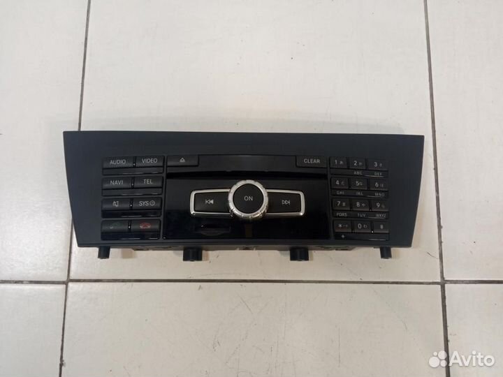 Блок управления магнитолой Mercedes-Benz C-класс W