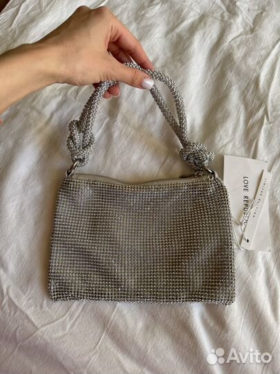 Сумочка из страз