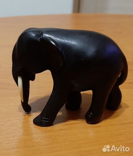 Статуэтка слон, эбеновое дерево, индонезия