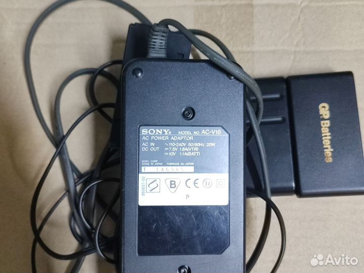 Зарядное устройство для видеокамеры sony