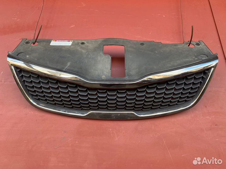 Решетка радиатора Kia Rio 3 2015-2017