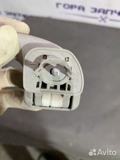 Ручка потолка Mercedes-Benz M-Class 2006