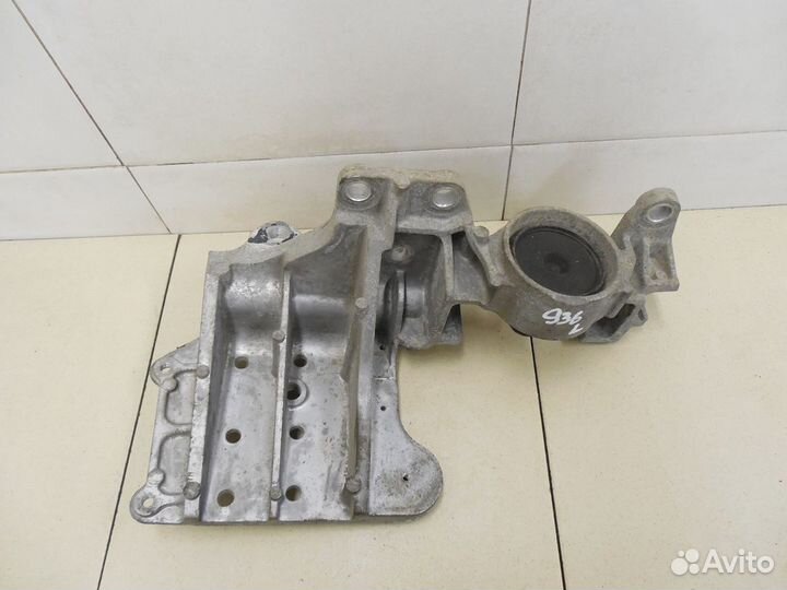 Опора кпп левая X-Trail (T31) 2007-2014