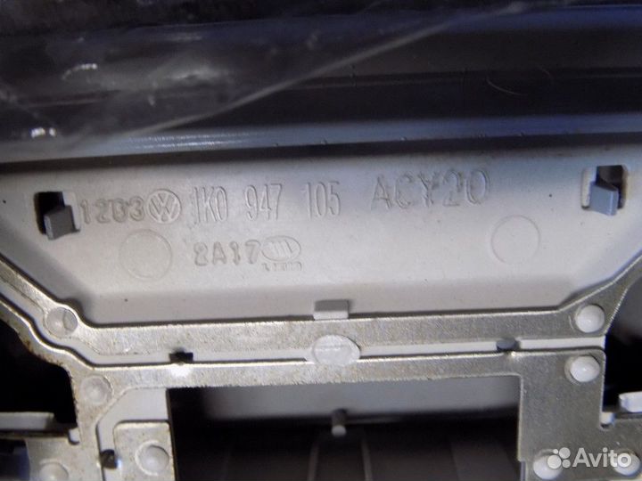 Плафон салонный Golf V Plus 2005-2014