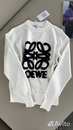 Свитер Loewe