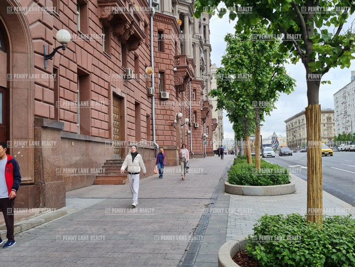 Сдам торговое помещение, 212 м²