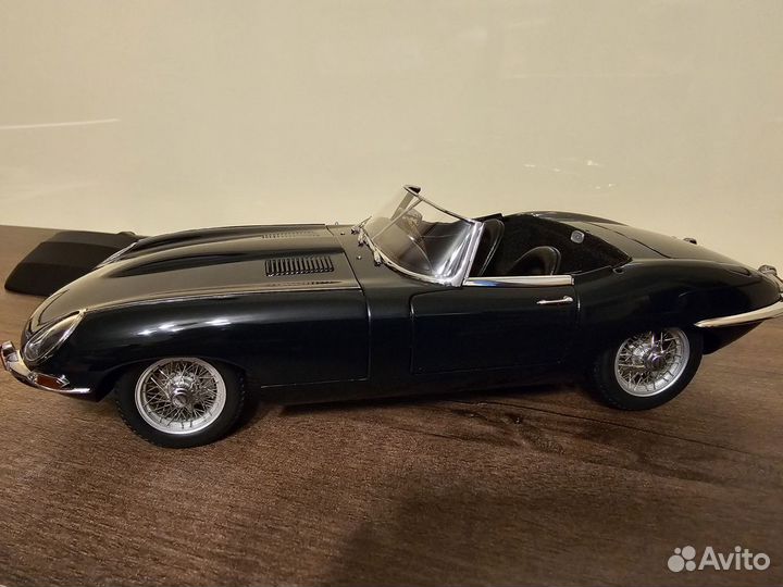 Autoart Jaguar e-type 1:18