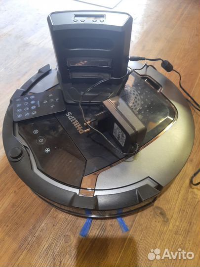 Робот пылесос