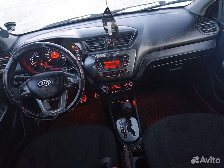 Kia Rio 1.6 AT, 2012, 200 000 км