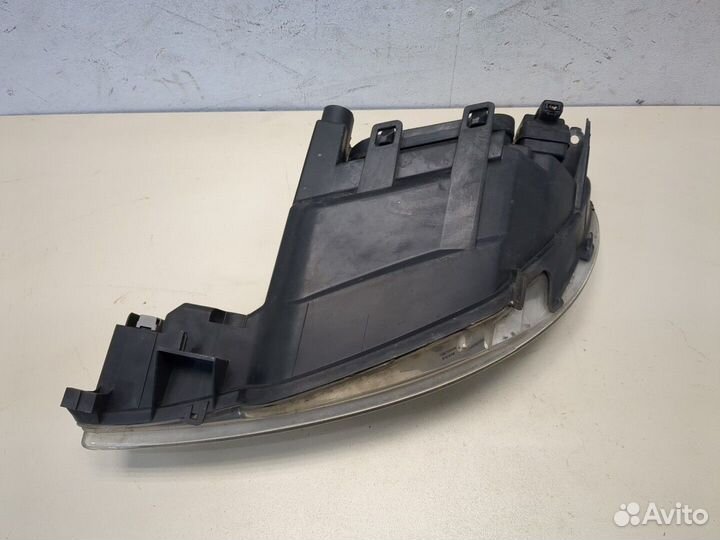 Фара (передняя) Peugeot 206, 2003