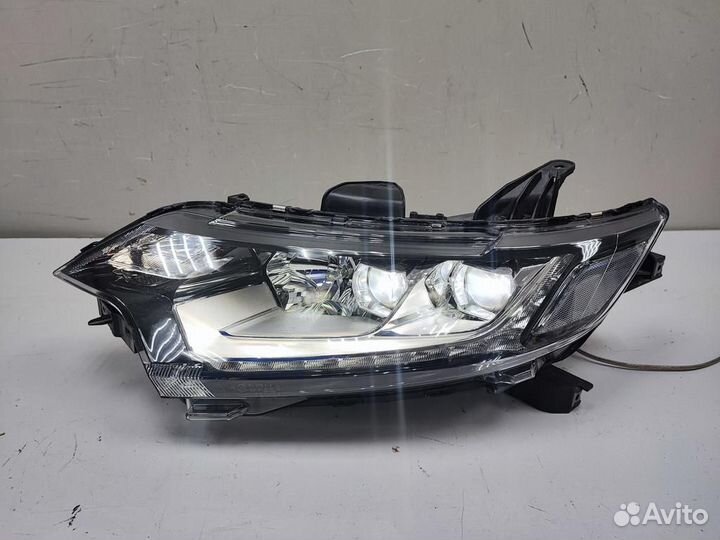 Фара левая LED mitsubishi outlander 3 2015-2018