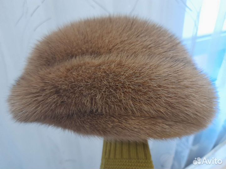 Берет женский норковый