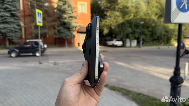 iPhone 15 Pro, 128 ГБ