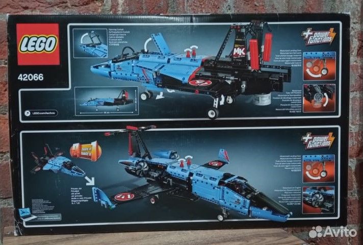 Lego Technic Сверхзвуковой истребитель 42066 DEF