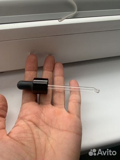 Пустые флаконы с пипеткой