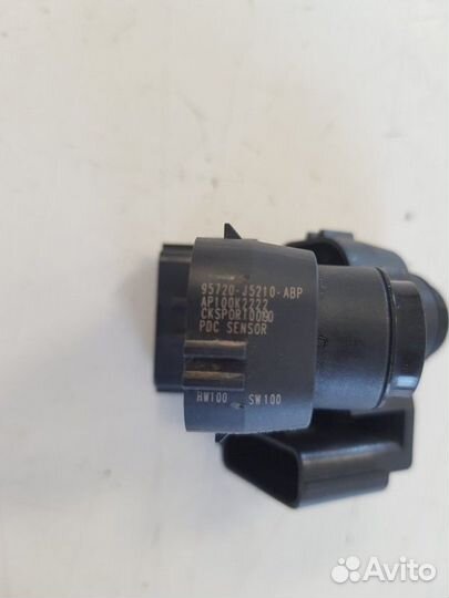 Датчики парковки задние Kia Stinger седан G4KL