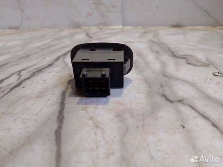 Кнопка стеклоподъемника двери задняя левая Saab