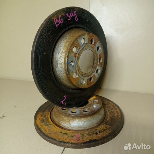 Диски тормозные зад Volkswagen Passat B6 Пассат В6