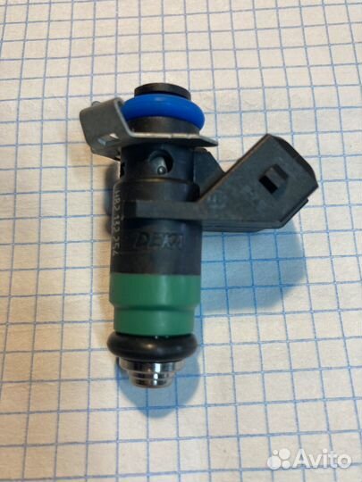 Форсунка топливная двигатель Renault Logan