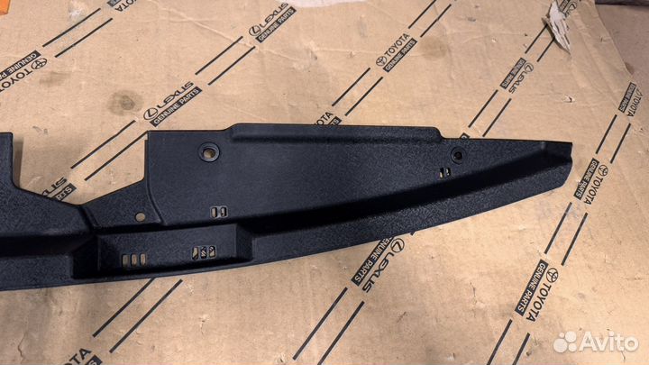 Накладка замка капота Hyundai I30 86570A6000