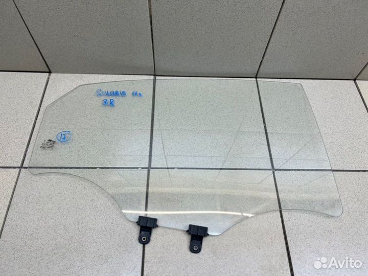 Стекло двери задней правой Hyundai Solaris седан