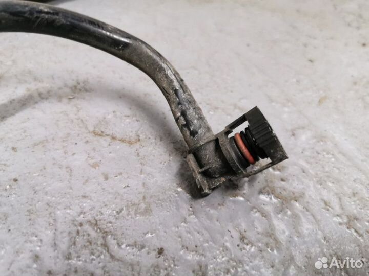 Трубка вакуумная Ford Focus 2 хетчбек 1.6 hxdb