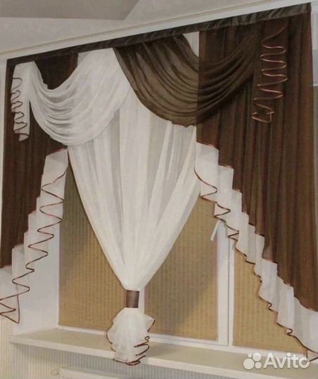 Шторы кухонные с ламбоикеном