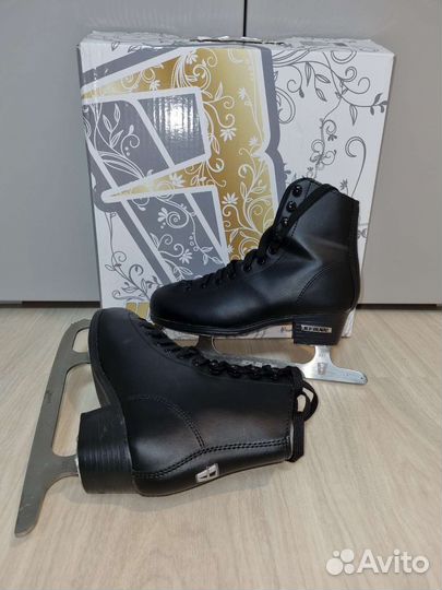 Коньки для фигурного катания Ice Blade 37 размер