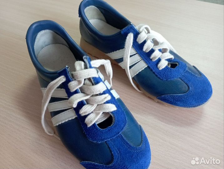 Кроссовки женские СССР новые 37,5 размер
