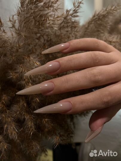Наращивание ногтей