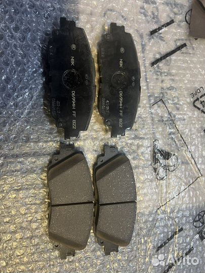 Оригинальные Тормозные колодки Toyota Camry V70