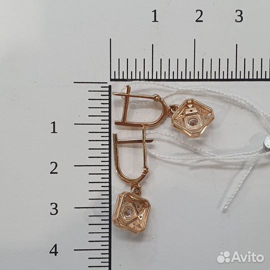 Золотые серьги с фианитами