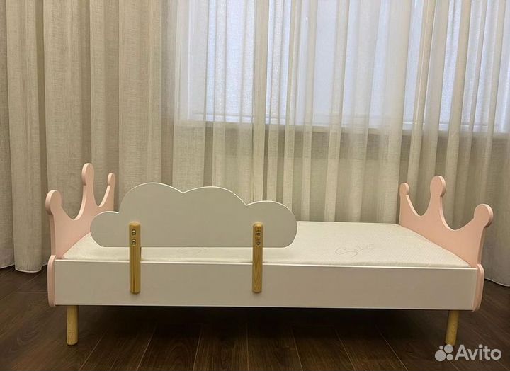 Детская кровать новая