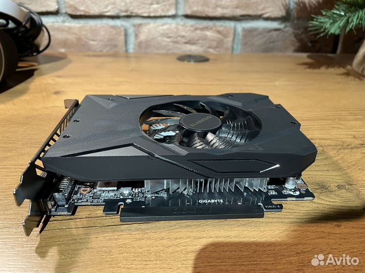 Видеокарта Gigabyte Geforse GTX 1650