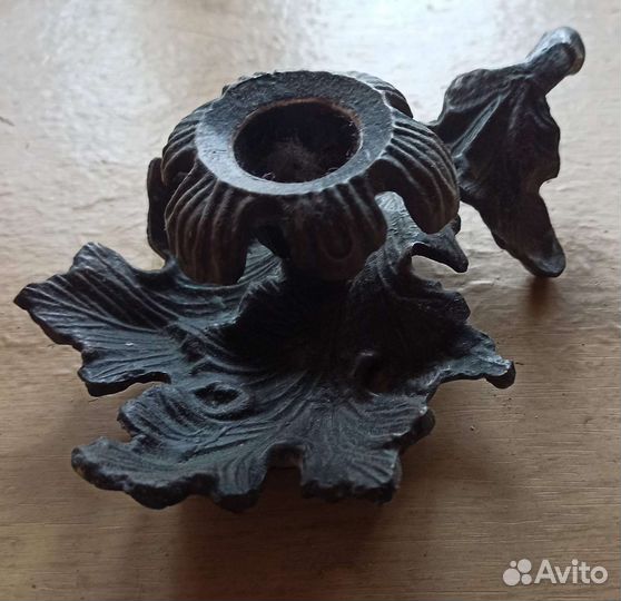 Подсвечник на листе СССР