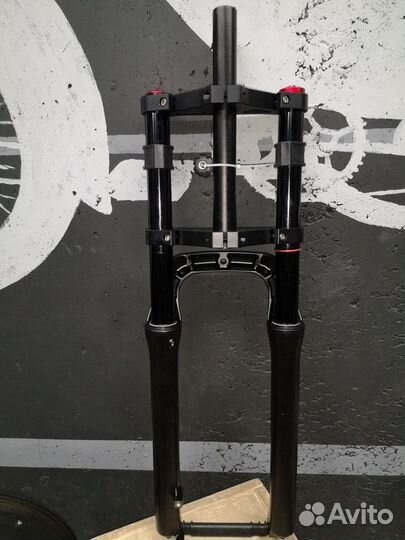 Вилка амортизационная двухкоронная для фэтбайка