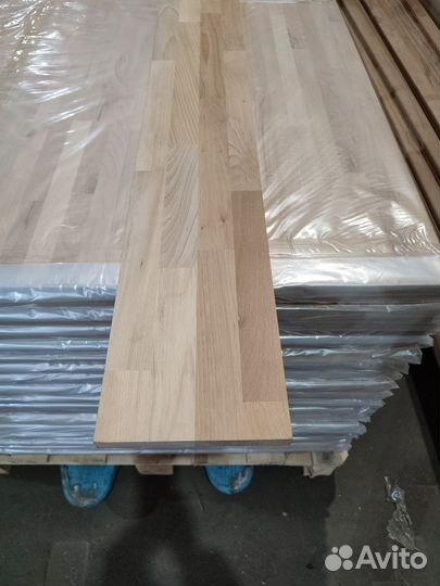 Подступенок из бука сращенный 20х240х820