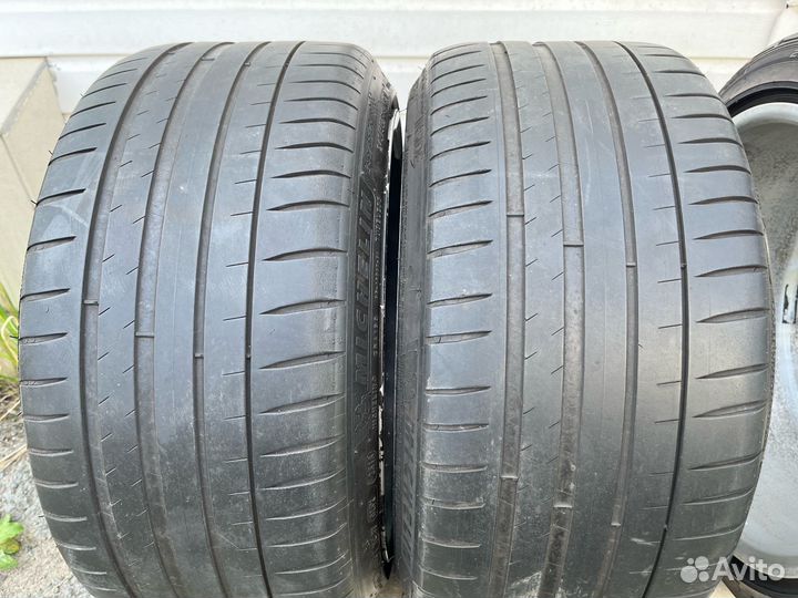 Michelin Pilot Sport 4 245/35 R18