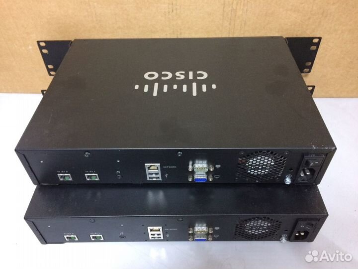 Атс Cisco BusinessEdition 3000 MCS7890 c лицензиям