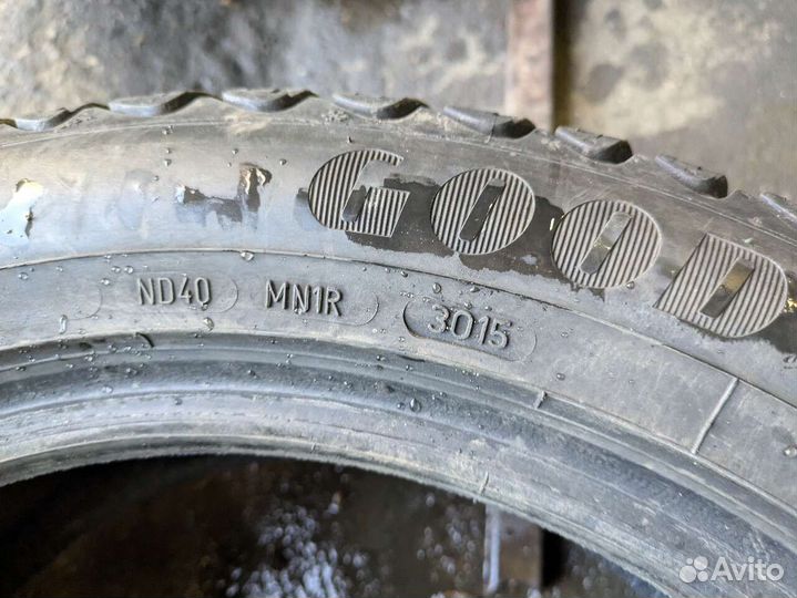 Goodyear Ultragrip Ice Arctic 225/50 R17