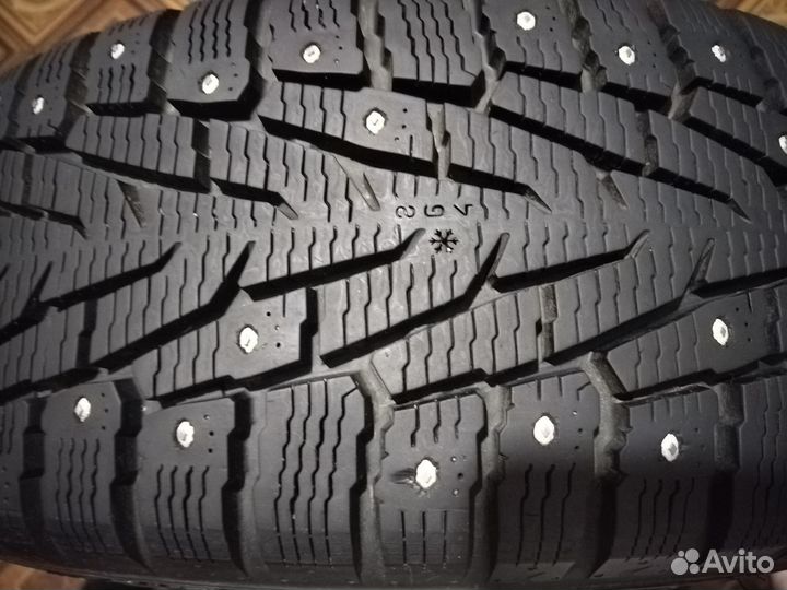 Nokian Tyres Hakkapeliitta 7 225/65 R17