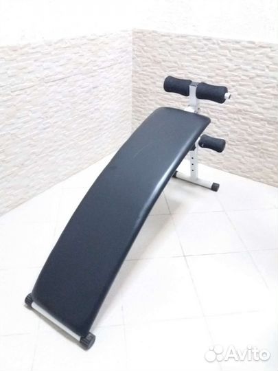 Скамья (доска) для пресса с изгибом